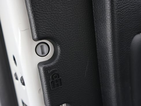 Used 2023 Ford Edge ST image 37