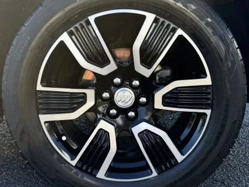 Used 2021 Buick Enclave Essence FWD image 15