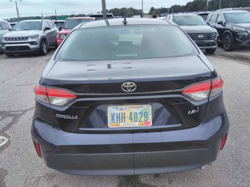 Used 2024 Toyota Corolla LE FWD image 3