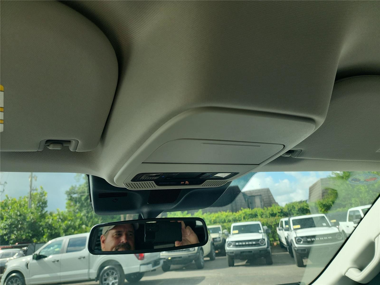 New 2027 Ford Expedition Active RWD image 34