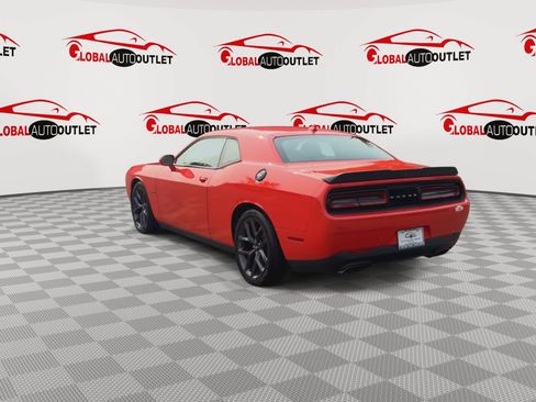 Used 2019 Dodge Challenger R/T w/ Blacktop Package RWD image 6