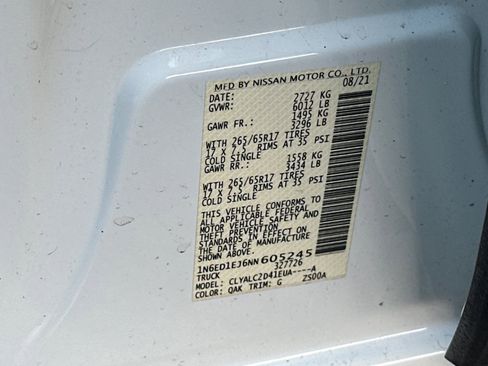 Used 2022 Nissan Frontier SV image 32