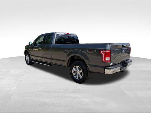 Used 2017 Ford F150 XLT w/ Equipment Group 302A Luxury AWD/4WD image 5
