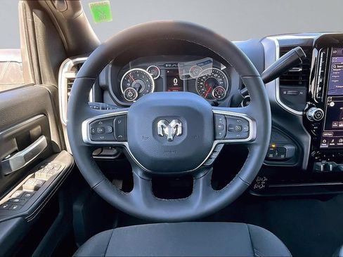 Certified 2026 RAM 2500 Big Horn AWD/4WD image 5