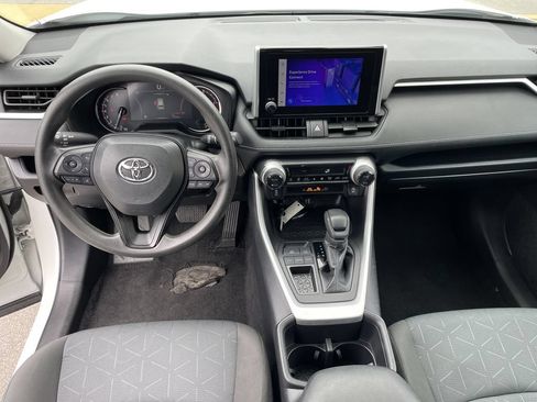 Certified 2024 Toyota RAV4 XLE FWD image 15