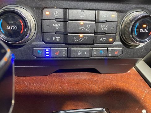 Used 2019 Ford F150 King Ranch w/ Equipment Group 601A Luxury image 27