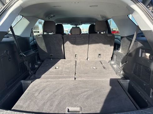 Used 2022 Ford Explorer XLT image 39