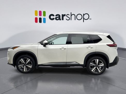 Used 2023 Nissan Rogue SL AWD/4WD image 2