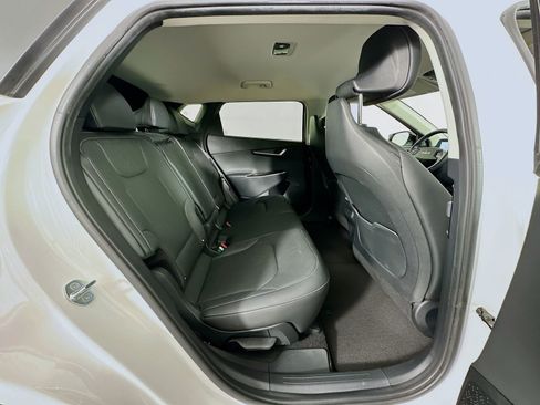 Used 2023 Kia EV6 Wind image 28