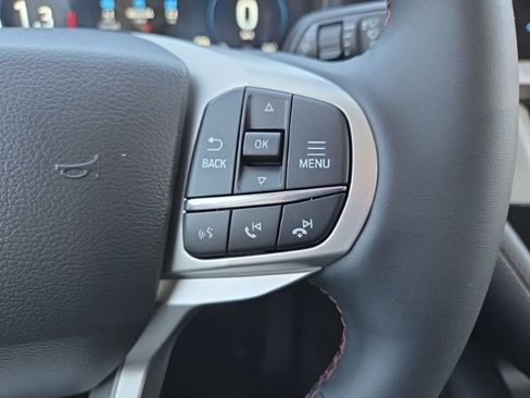 New 2026 Ford Explorer Active AWD/4WD image 33
