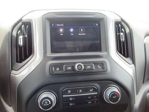 Used 2024 Chevrolet Silverado 2500 W/T w/ WT Convenience Package AWD/4WD image 23