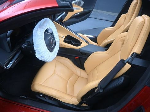 Used 2025 Chevrolet Corvette Stingray Preferred Cpe w/ 2LT RWD image 9