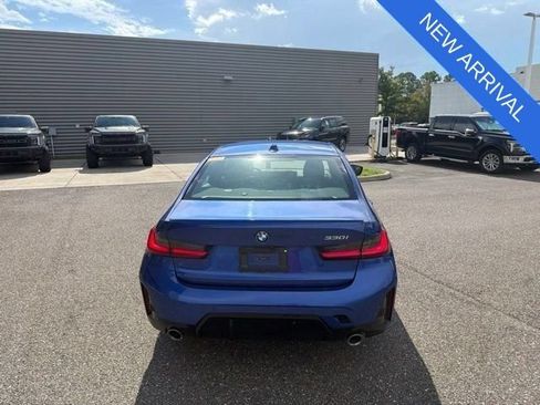 Used 2023 BMW 330i Sedan w/ M Sport Package RWD image 6