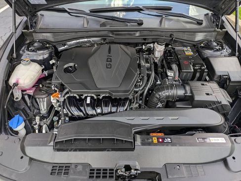 Used 2025 Hyundai Sonata SEL FWD image 34