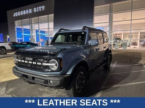 Used 2023 Ford Bronco Outer Banks image 3