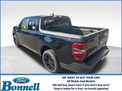 New 2026 Ford Maverick Lariat w/ Black Appearance Package
