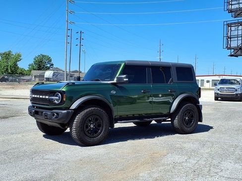 Used 2023 Ford Bronco Wildtrak AWD/4WD image 19