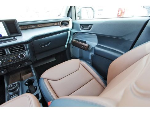Used 2024 Ford Maverick Lariat FWD image 13
