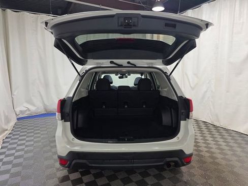 Used 2019 Subaru Forester Premium w/ All-Weather Package image 37