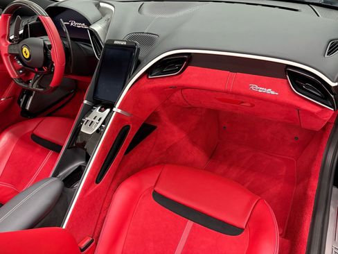 Used 2025 Ferrari Roma Spider image 9