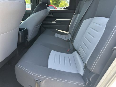 Used 2025 Toyota Tacoma TRD Sport image 21