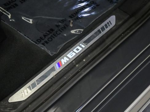 Used 2024 BMW X7 M60i w/ Climate Comfort Package AWD/4WD image 20