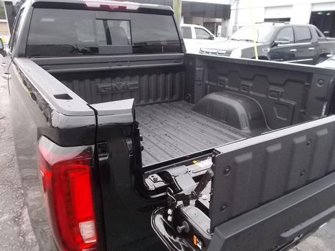 New 2026 GMC Sierra 1500 Denali image 4