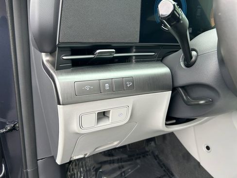 Used 2024 Hyundai Kona SEL FWD image 19