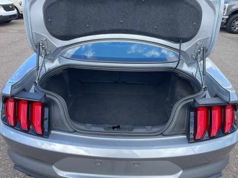 Certified 2022 Ford Mustang Coupe w/ Black Accent Package image 7