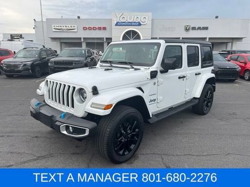 Used 2023 Jeep Wrangler Unlimited Sahara w/ Cold Weather Group AWD/4WD image 1