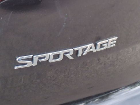 Used 2016 Kia Sportage LX FWD image 13