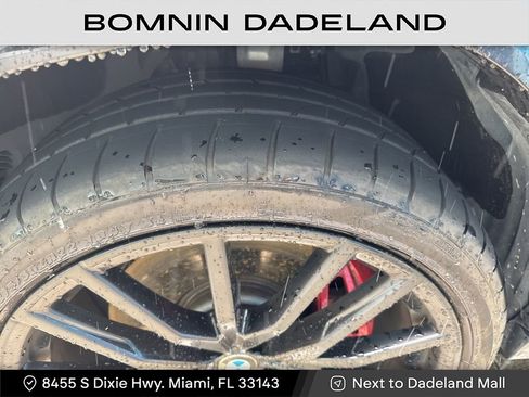 Used 2021 BMW X6 M50i w/ Executive Package image 8