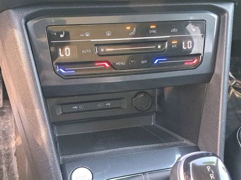 Certified 2023 Volkswagen Tiguan SE image 25