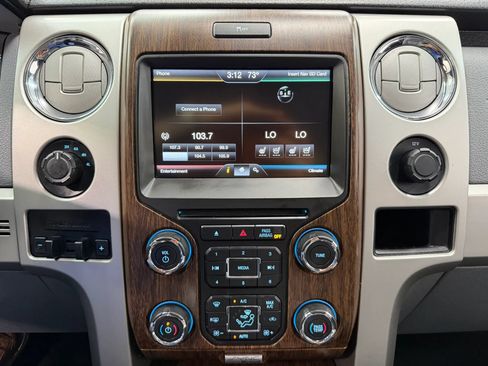 Used 2014 Ford F150 Lariat w/ Equipment Group 502A Luxury AWD/4WD image 21
