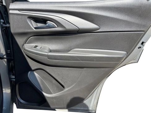 Used 2025 Chevrolet TrailBlazer LT FWD image 26