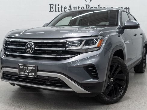 Used 2023 Volkswagen Atlas Cross Sport SE w/ Black Wheel Package AWD/4WD image 47