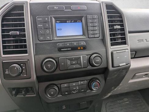 Used 2020 Ford F250 XL w/ Power Equipment Group AWD/4WD image 12