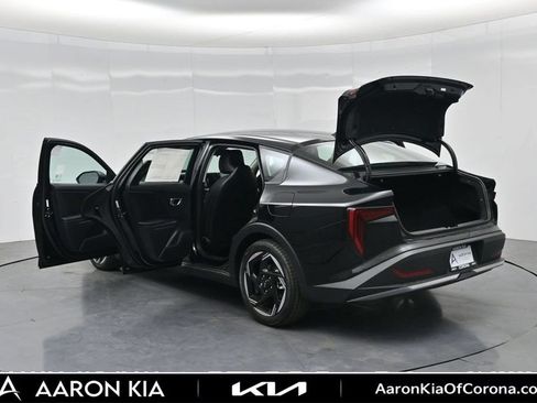 New 2026 Kia K4 EX FWD image 49