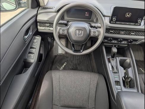 Used 2025 Honda Accord SE image 8
