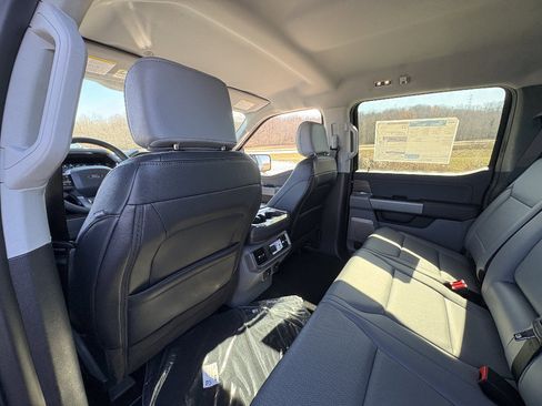 New 2026 Ford F150 Lariat w/ Equipment Group 501A Mid AWD/4WD image 19