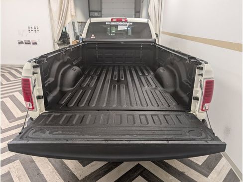 Used 2018 RAM 2500 Laramie w/ Convenience Group image 27