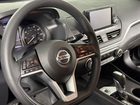 Used 2021 Nissan Altima 2.5 S FWD image 8