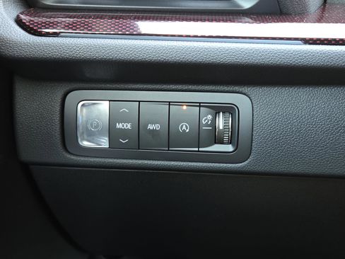 New 2026 Chevrolet Traverse RS w/ LPO, Floor Liner Package image 25