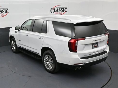 Used 2025 GMC Yukon Denali image 15