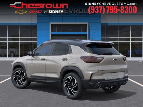 New 2026 Chevrolet TrailBlazer RS w/ Convenience Package FWD image 3