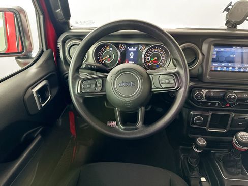 Used 2022 Jeep Wrangler Unlimited Sport AWD/4WD image 14