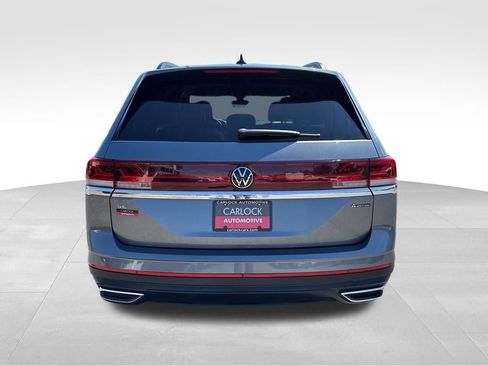 Used 2024 Volkswagen Atlas SE AWD/4WD image 6