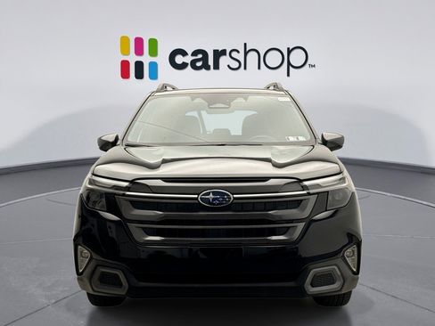 Used 2025 Subaru Forester Limited AWD/4WD image 8