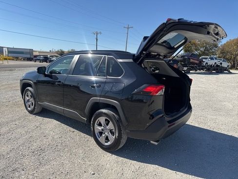 Used 2024 Toyota RAV4 XLE image 3