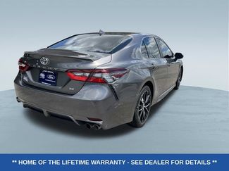 Used 2021 Toyota Camry SE FWD video 2